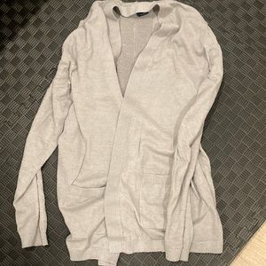 Grey open cardigan